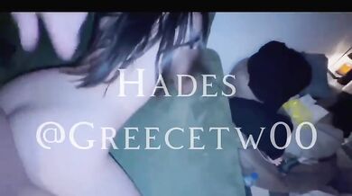 海外留学回国女大学生 过年期间回国